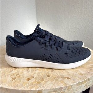 CROCS Dark Blue Athletic Shoes size 11